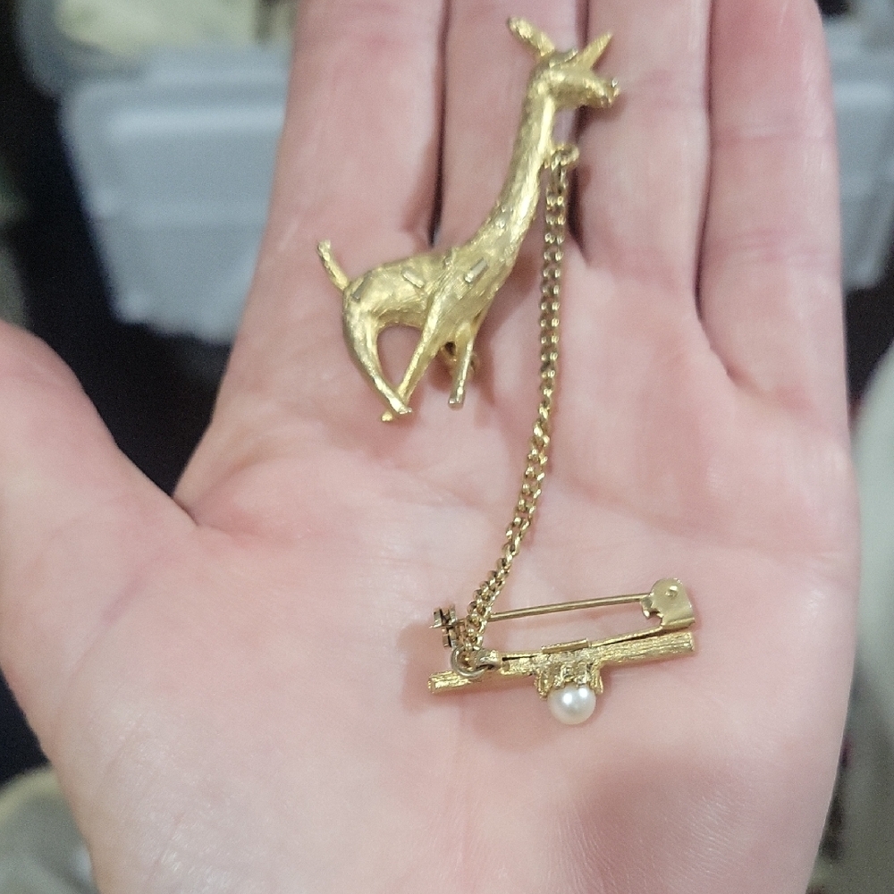 Vintage Sweater pin